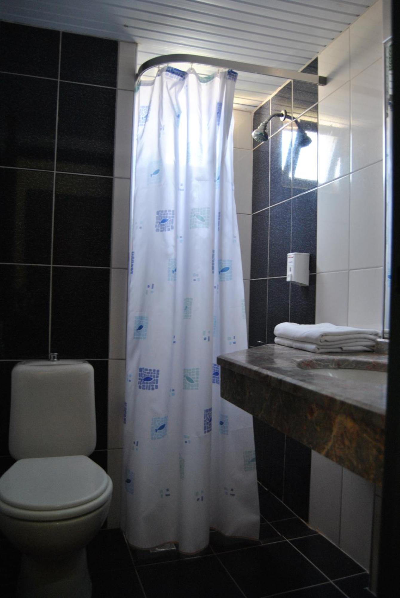 Otel Benna 2*