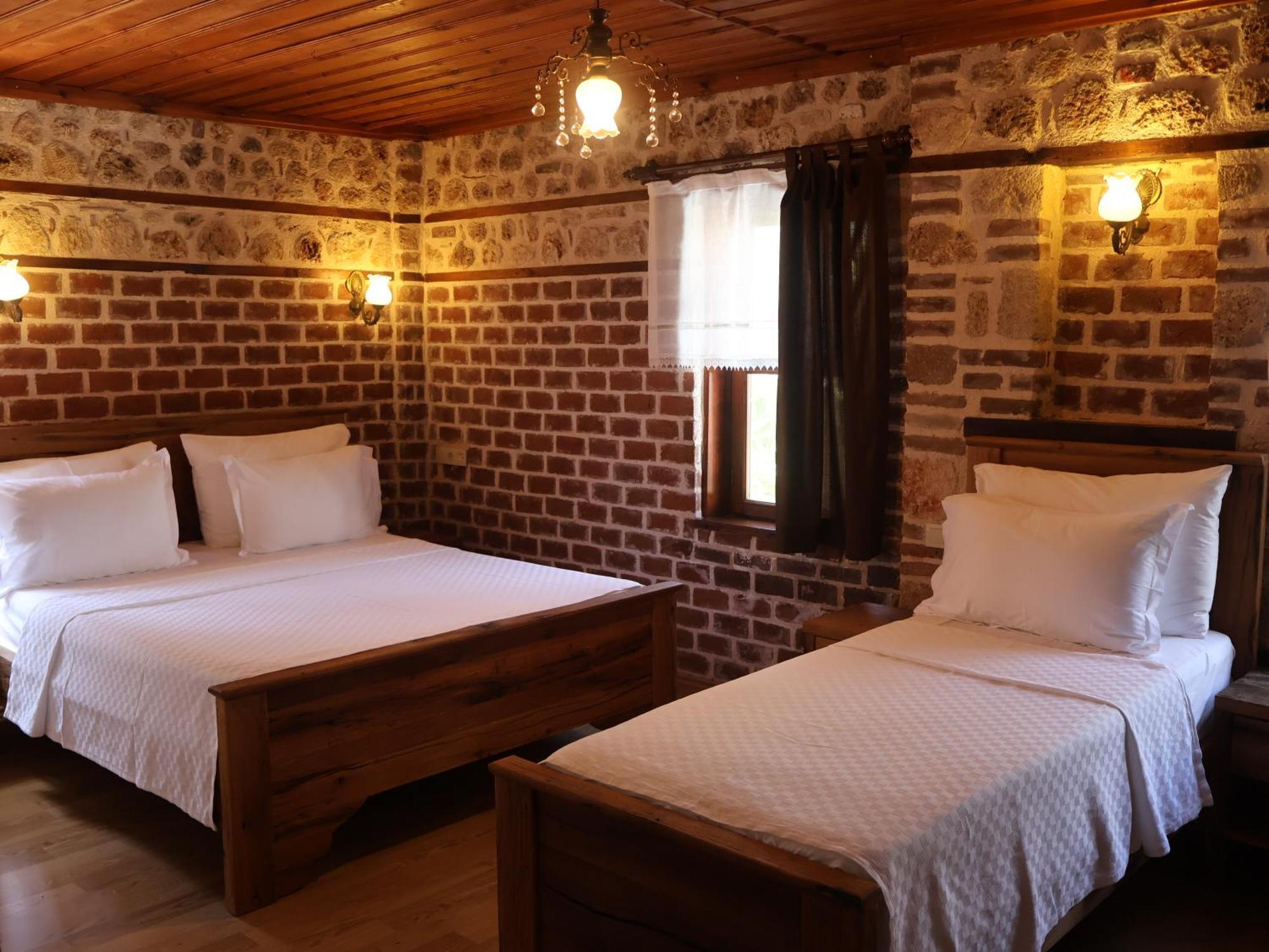 Casa Franco Old Town Otel Antalya
