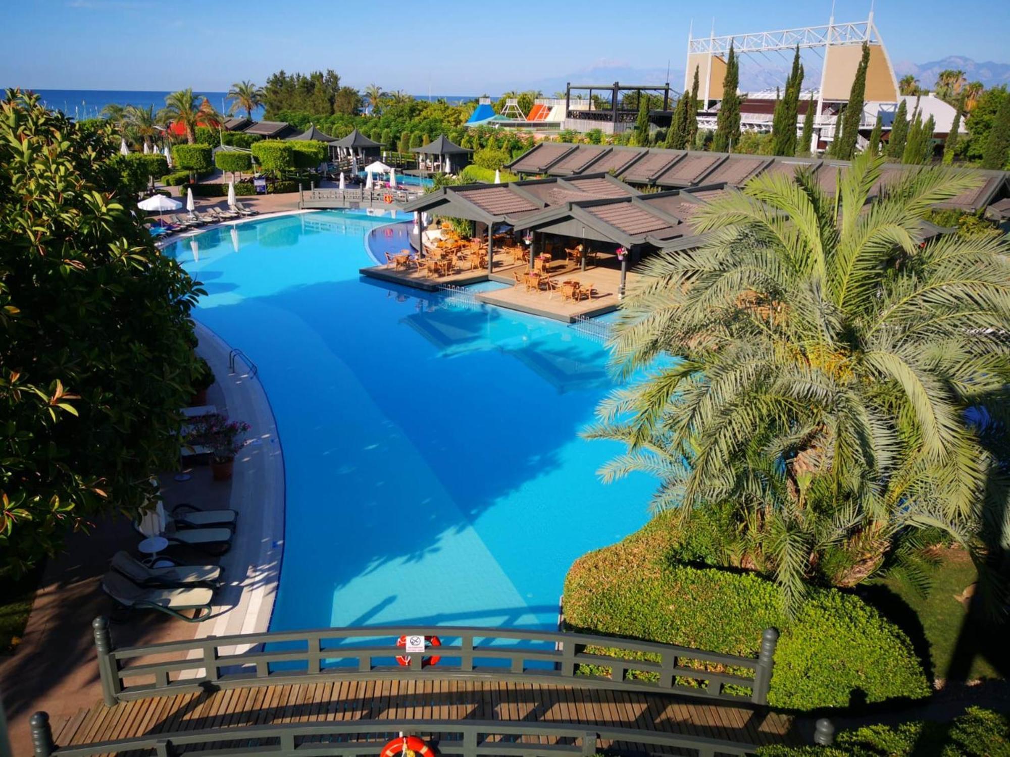 Limak Lara Deluxe & Resort Antália