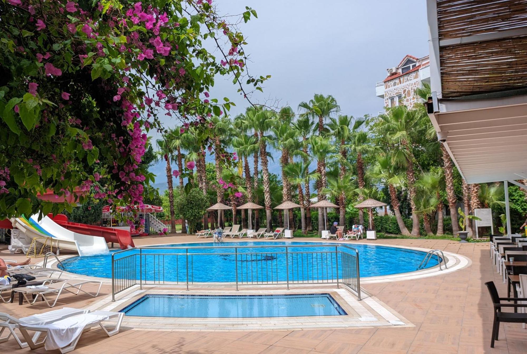 Uk Kırış 4* Antalya