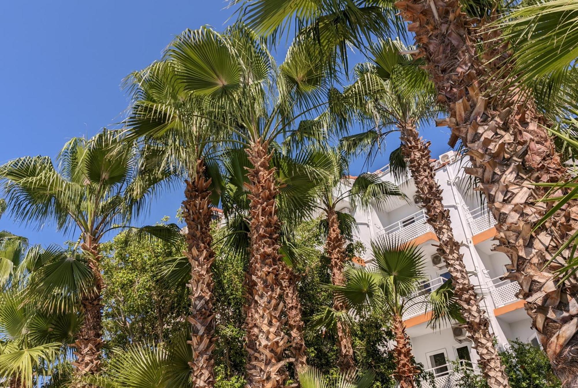 Uk Kırış Otel