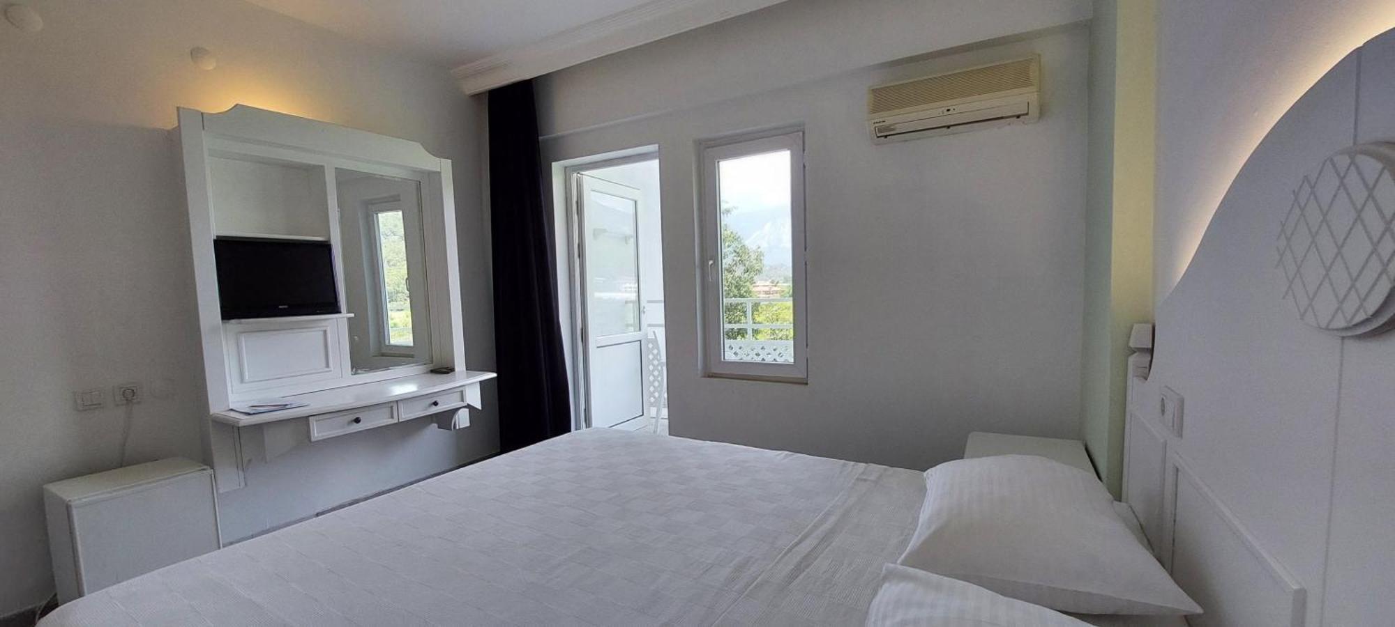 Uk Kırış 4* Antalya