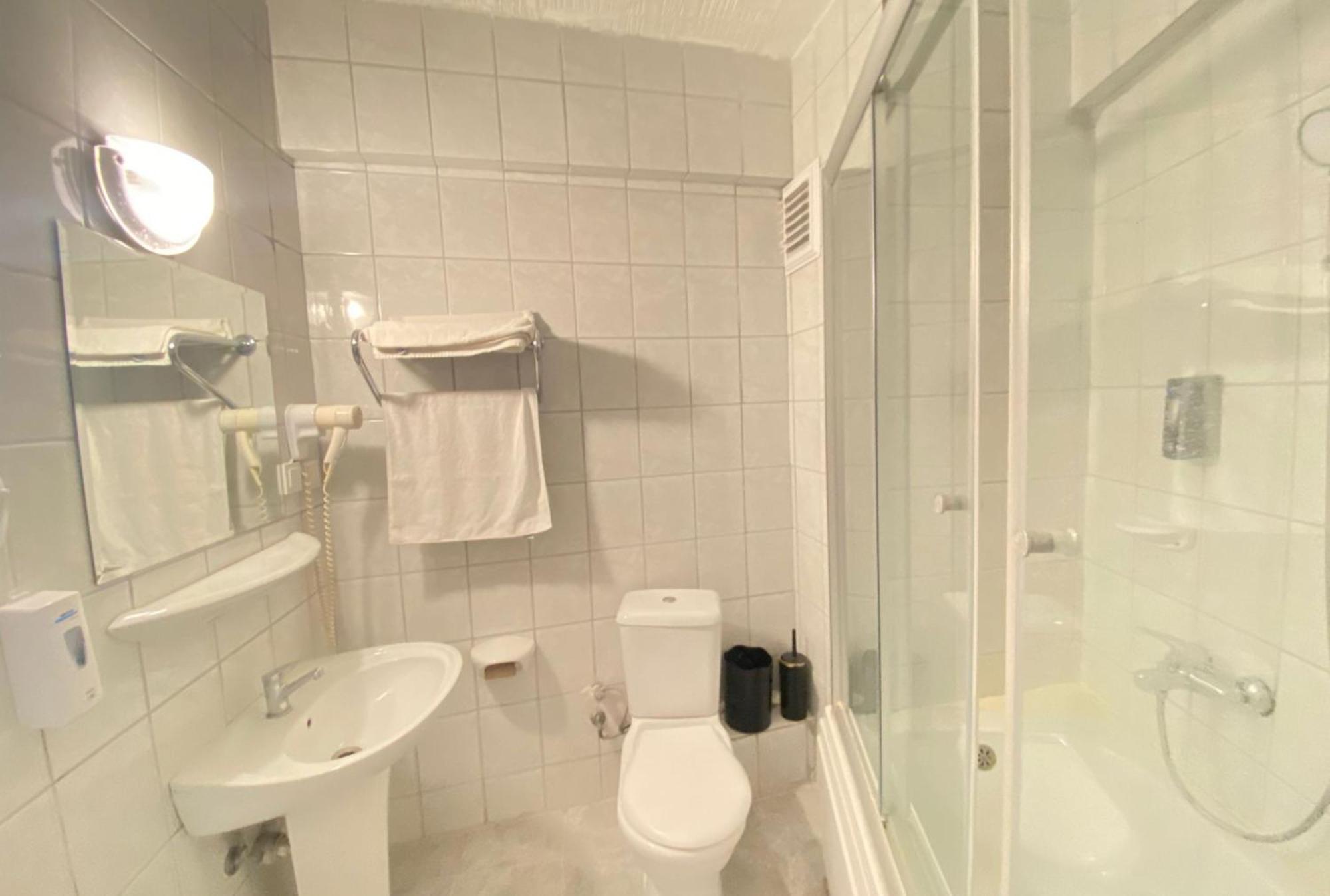 Otel Uk Kırış 4*