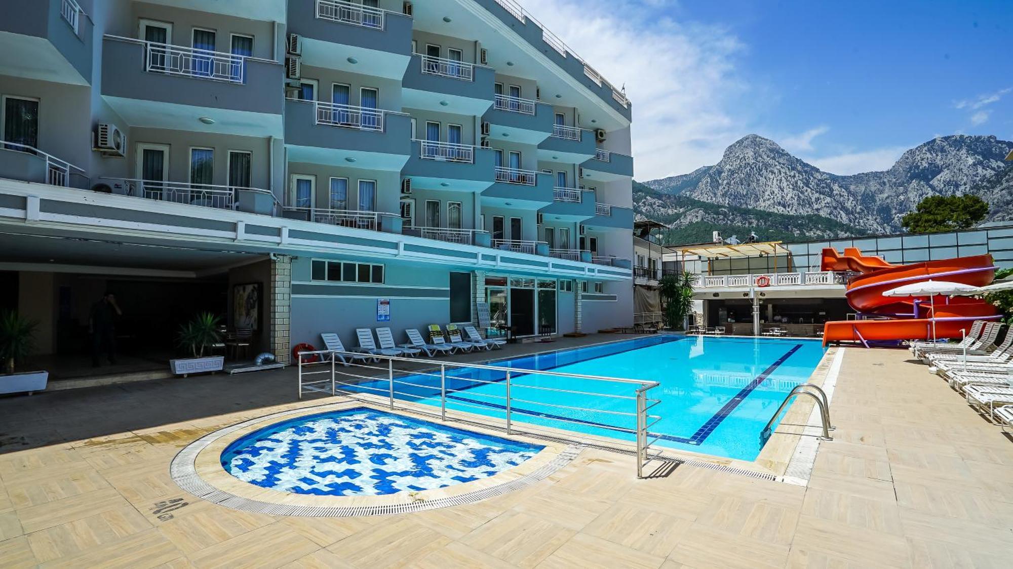 Hotel Nex Royal 4*