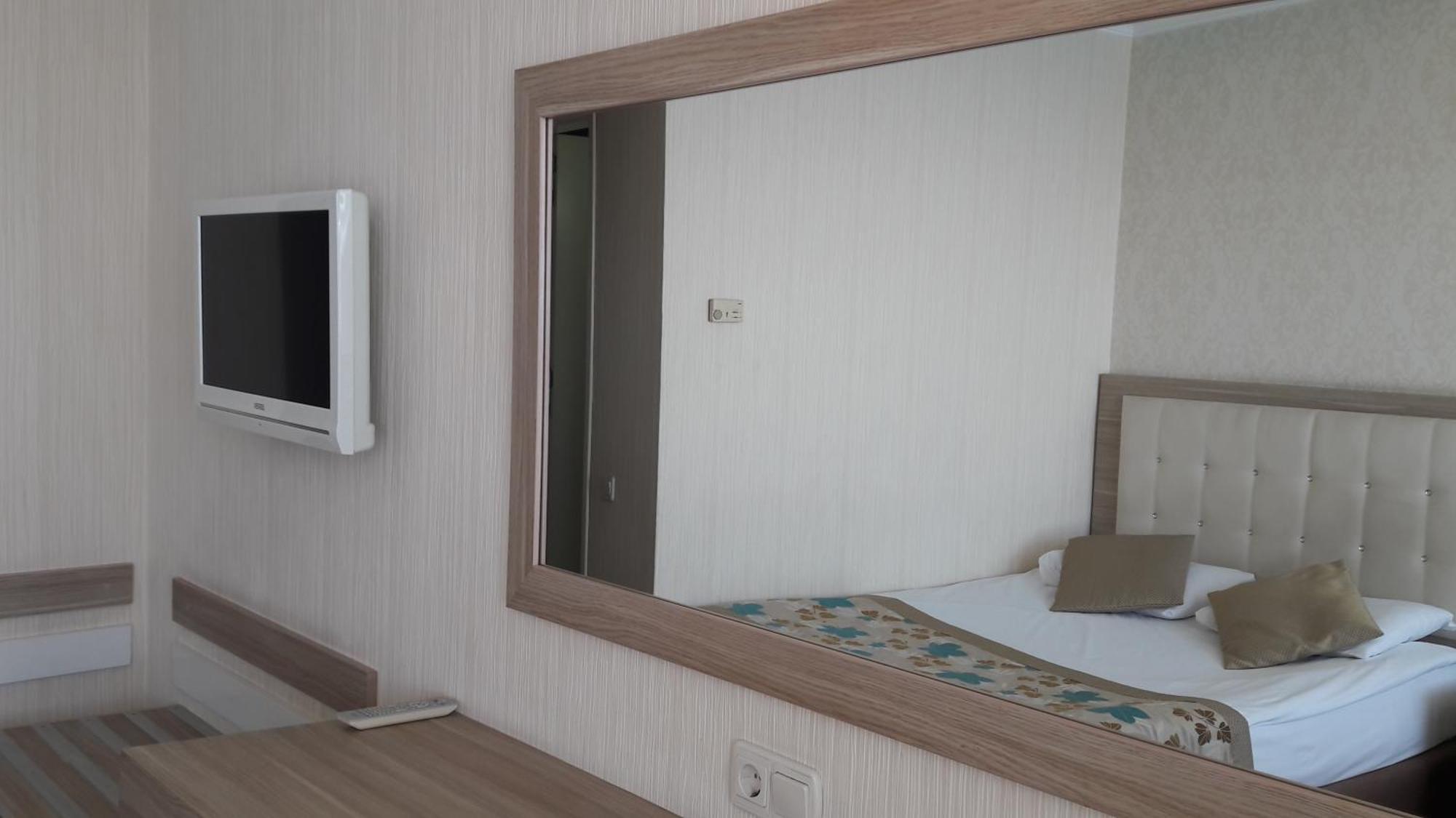 Otel Cender 4*