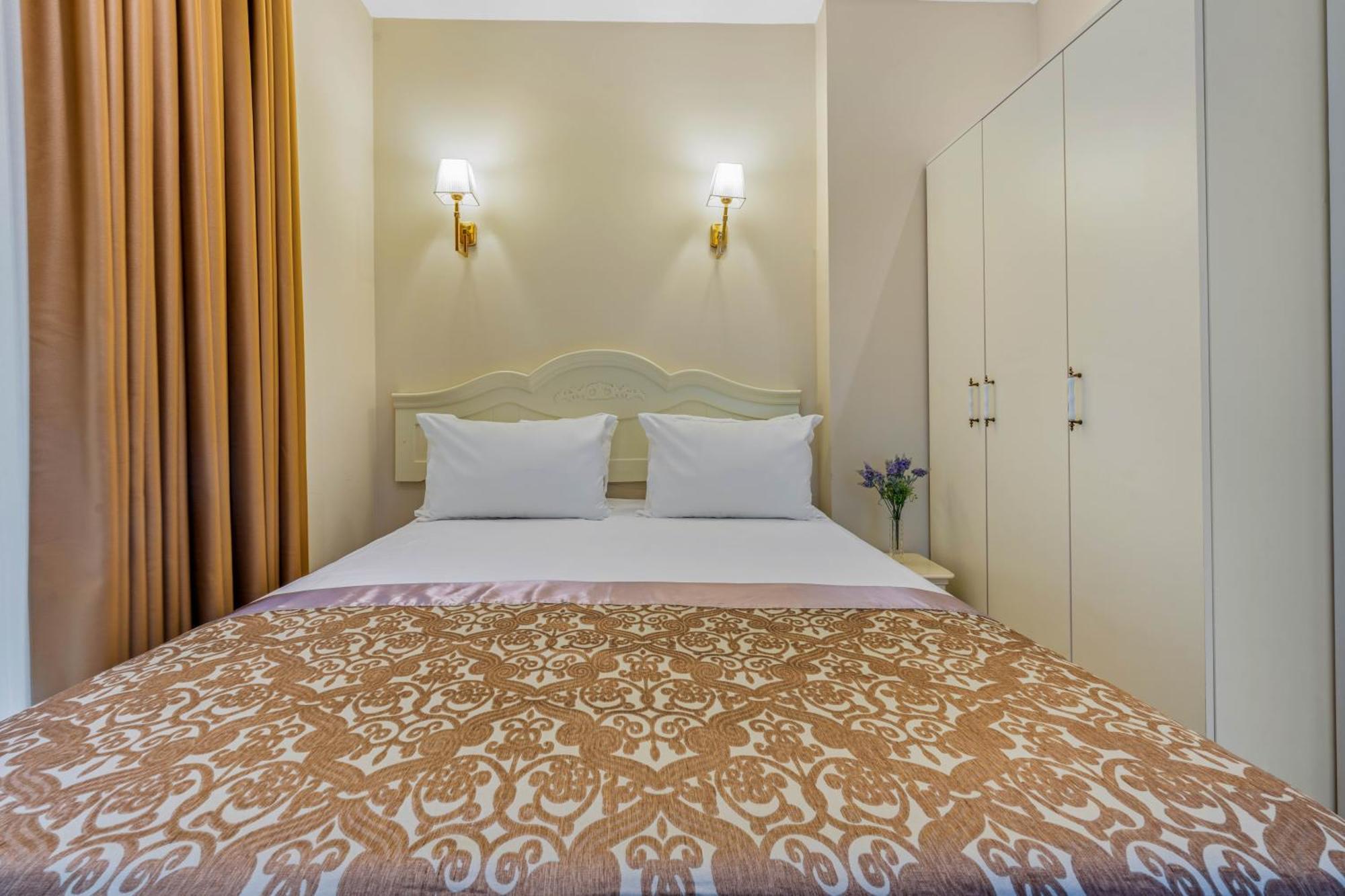 Elegance East Hotel Antália