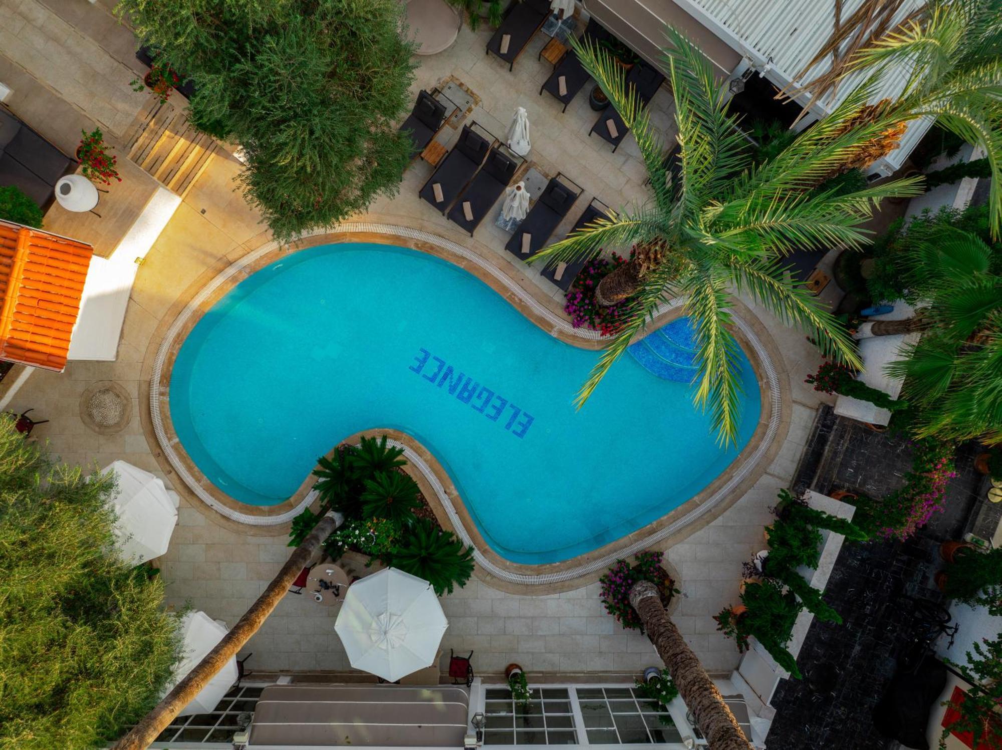Elegance East Hotel Antália