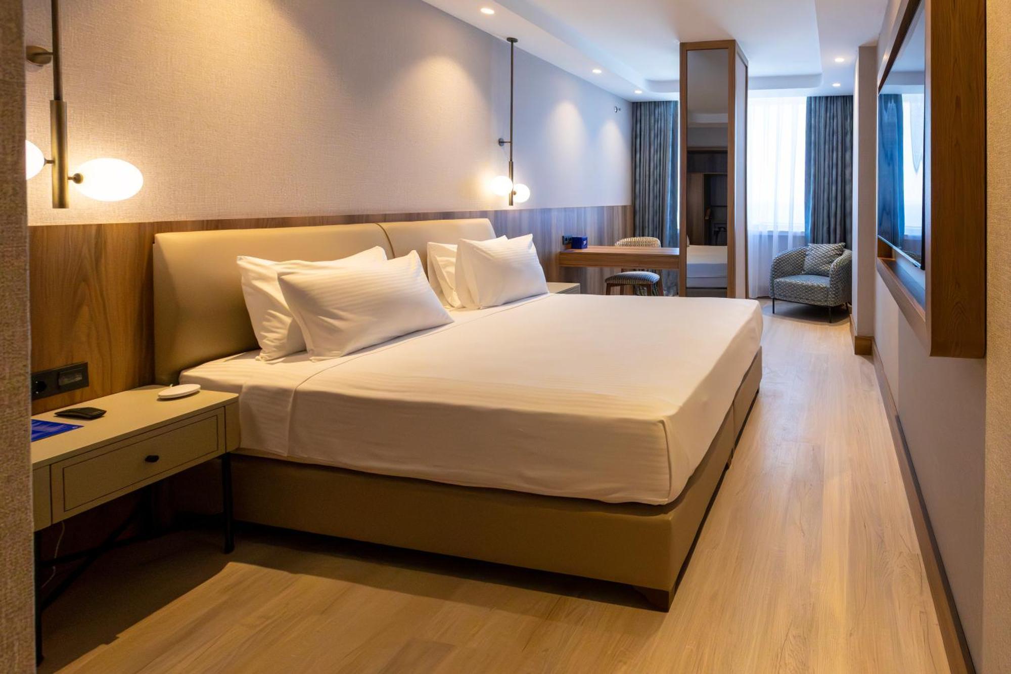 Delta By Marriott Lara - Adult Only Otel Antalya