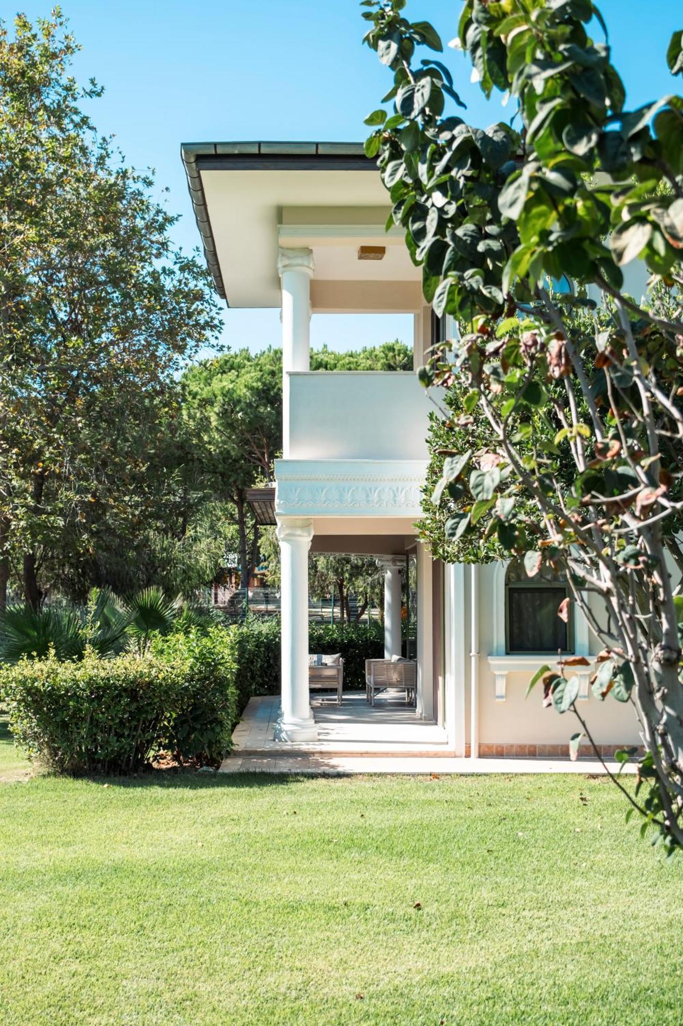 Ducale Lara 5* Antália