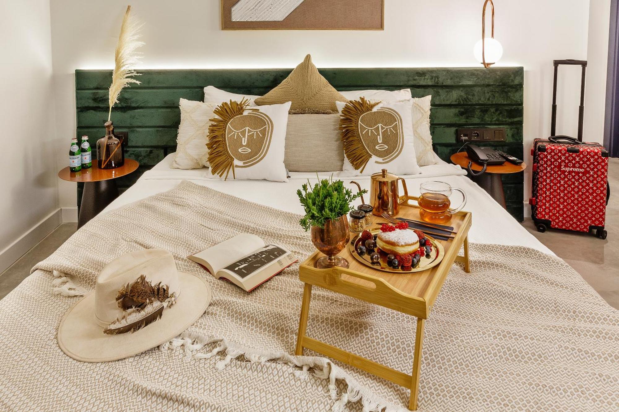 Luff Living - Adult Only 12 *