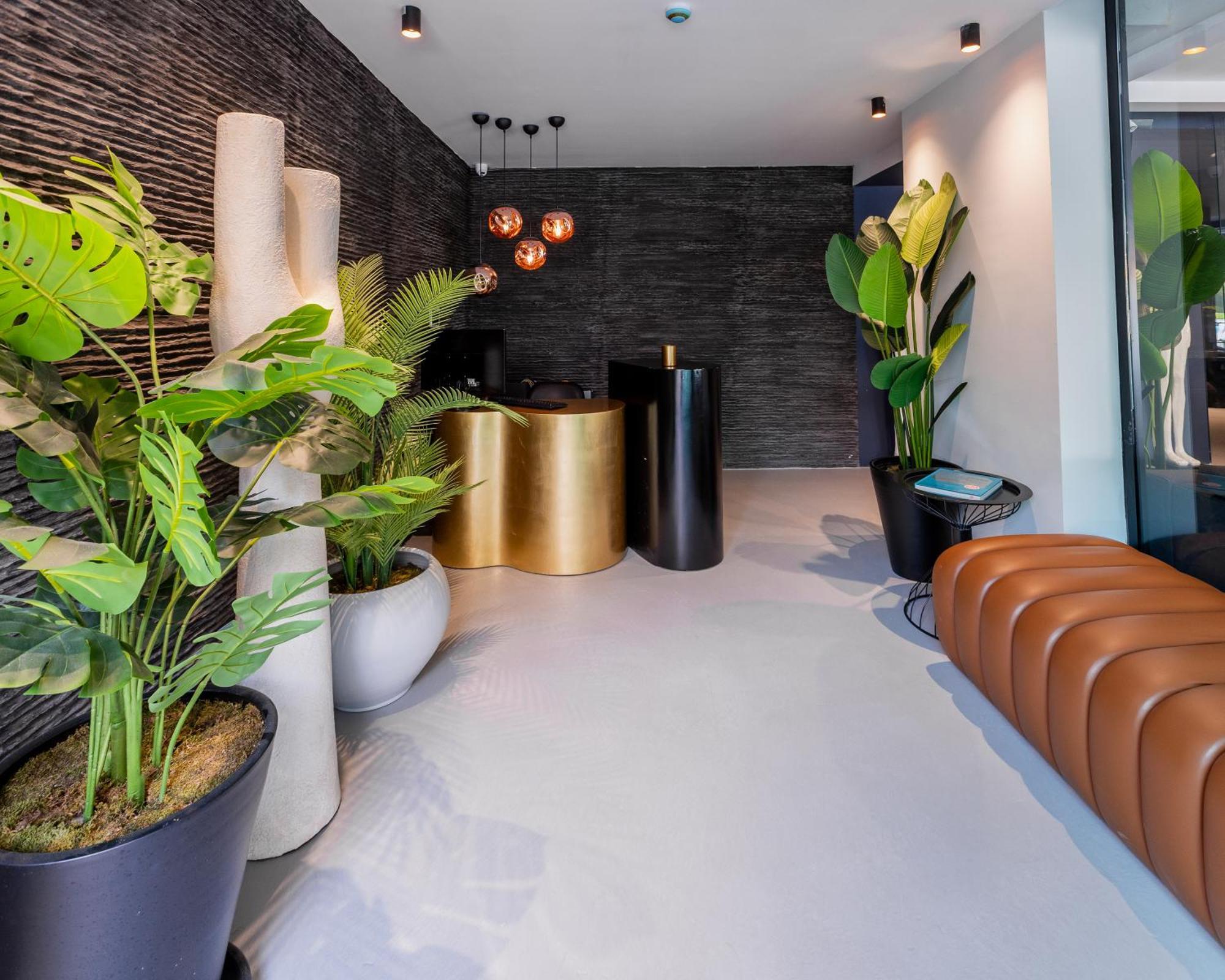 The One Living - Adult Only Hotel