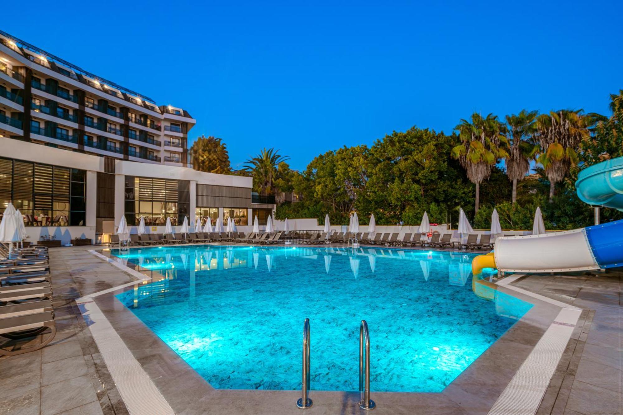 Seaphoria & Hotel Antália