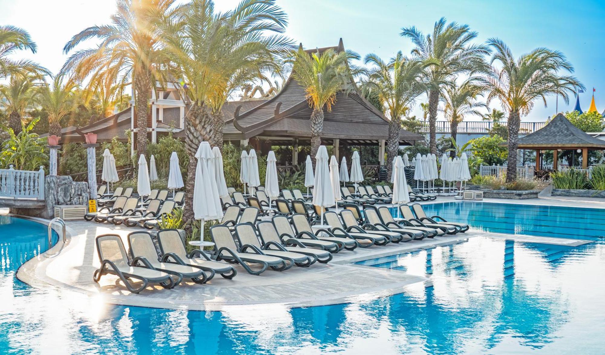 Royal Wings 5* Antália