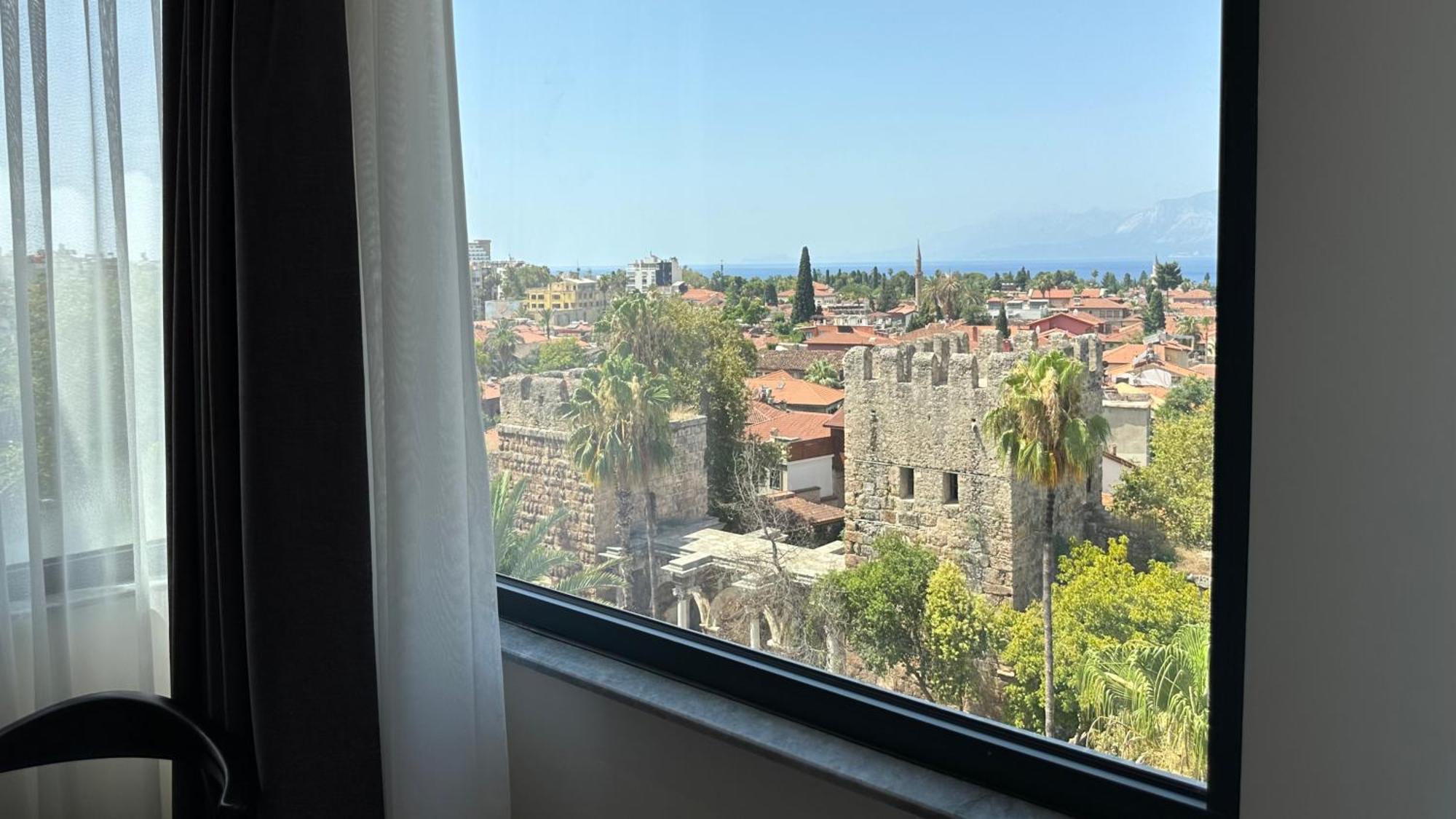 Hotel Just *