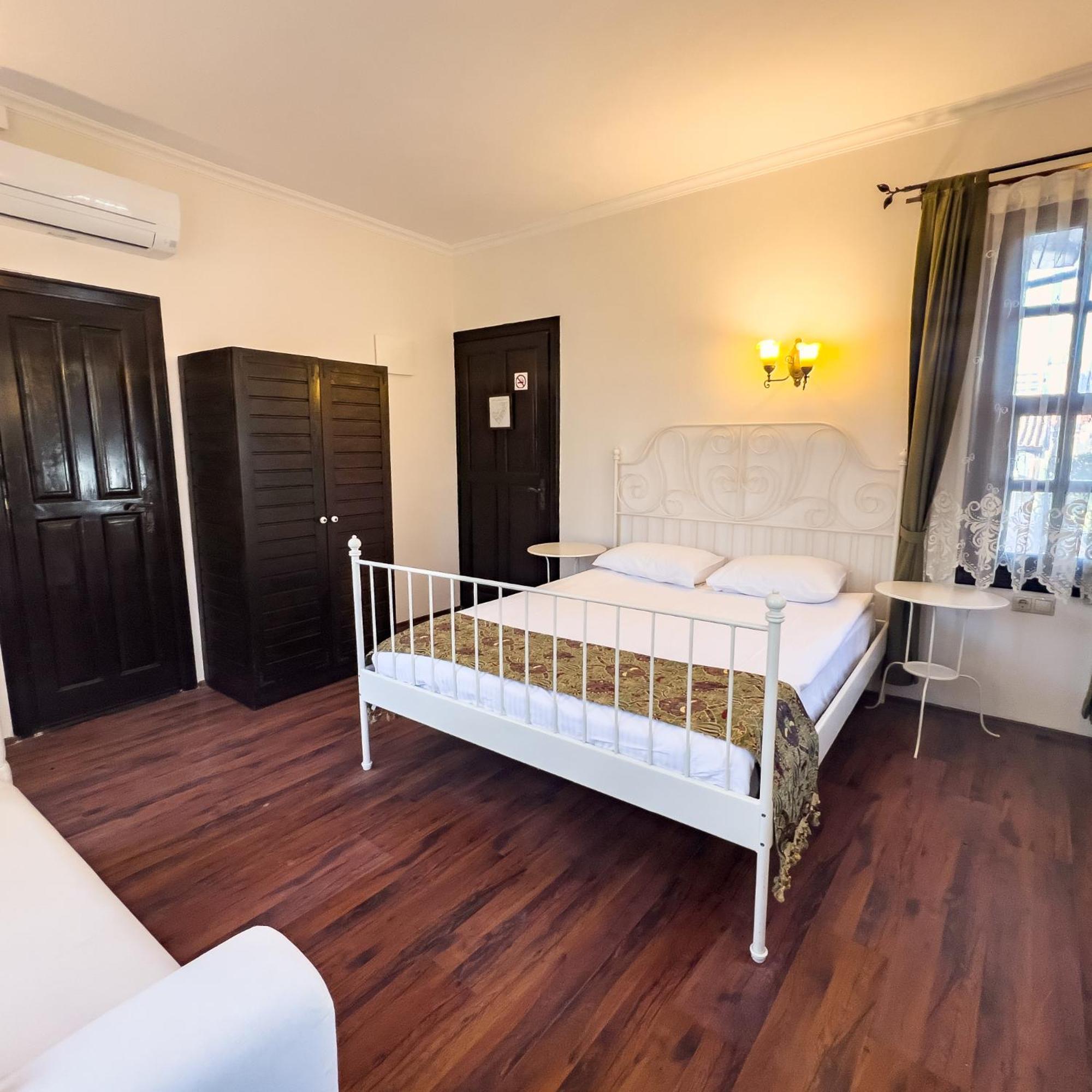 Deja Vu Otel Antalya