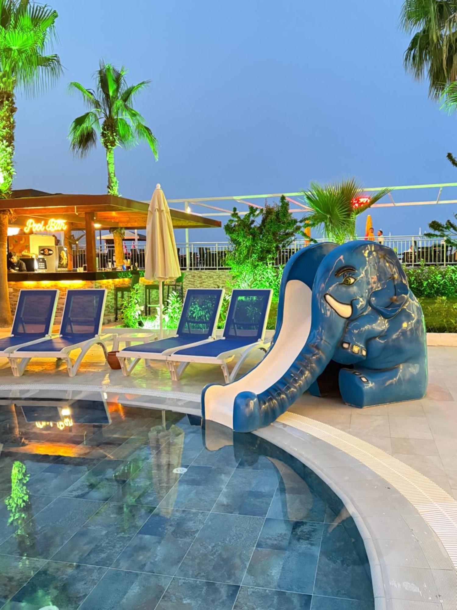 Sl La Perla Kemer Resort Antália