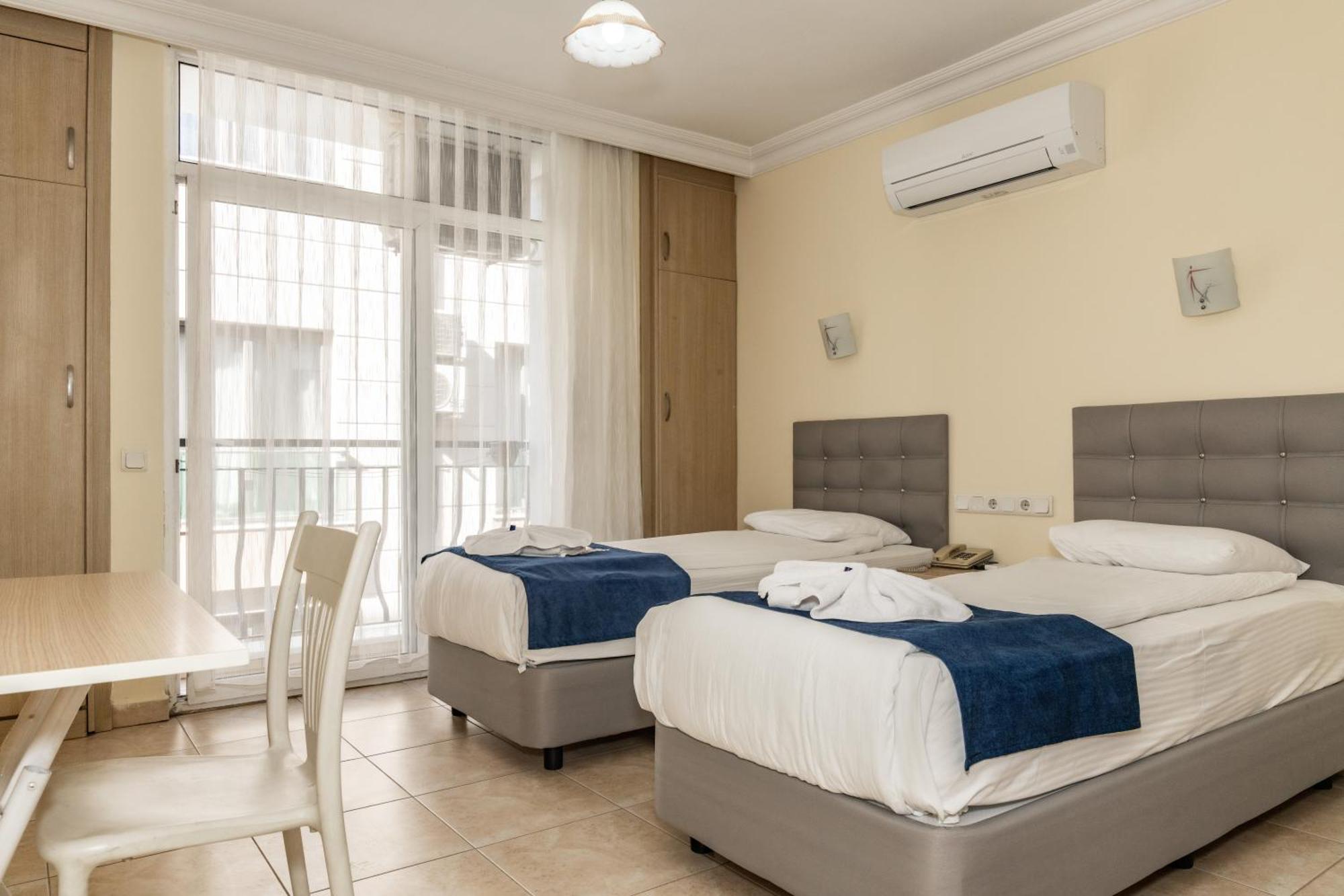 Otel Berrak Su Antalya