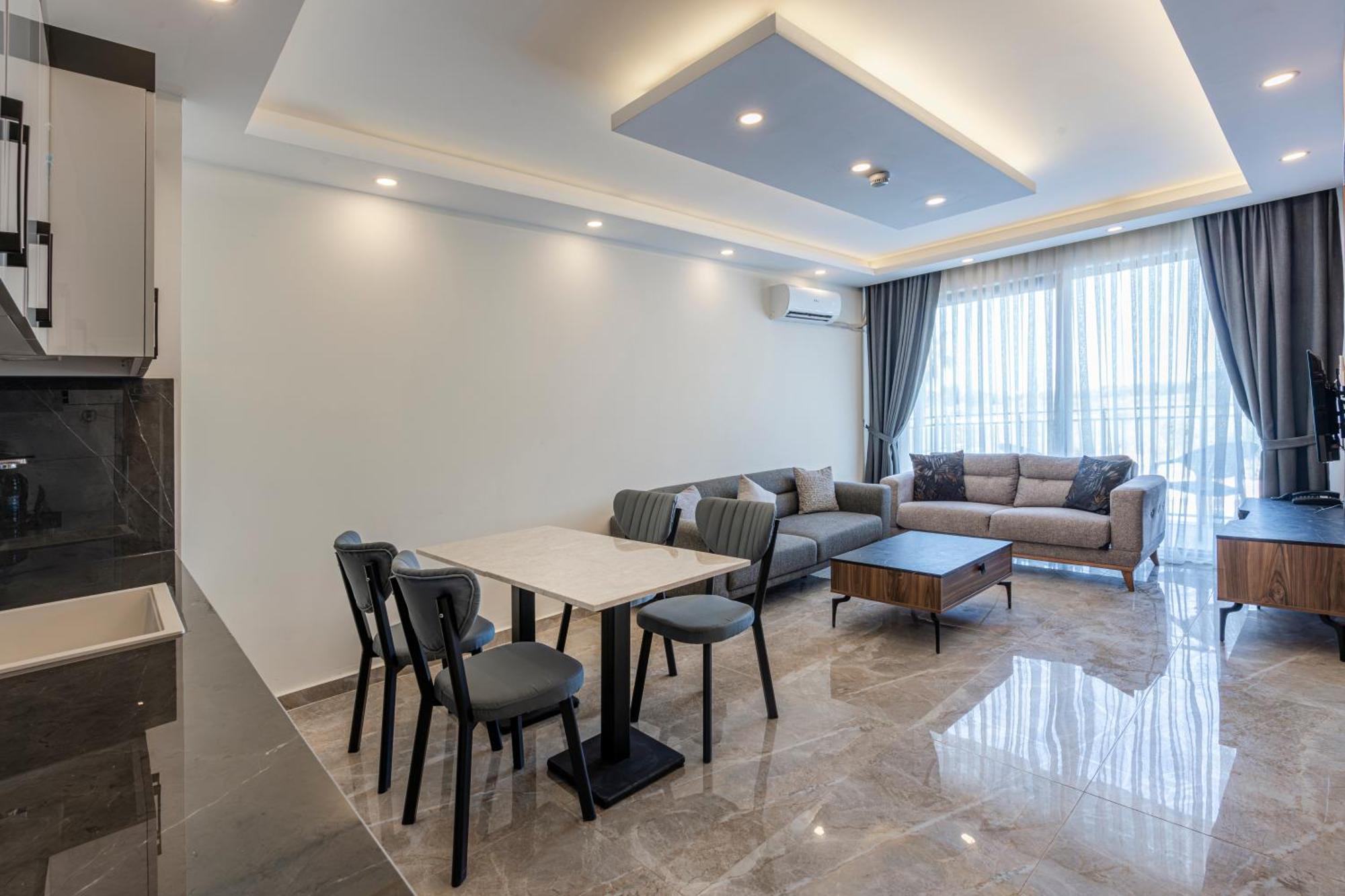Aparthotel Laristone *