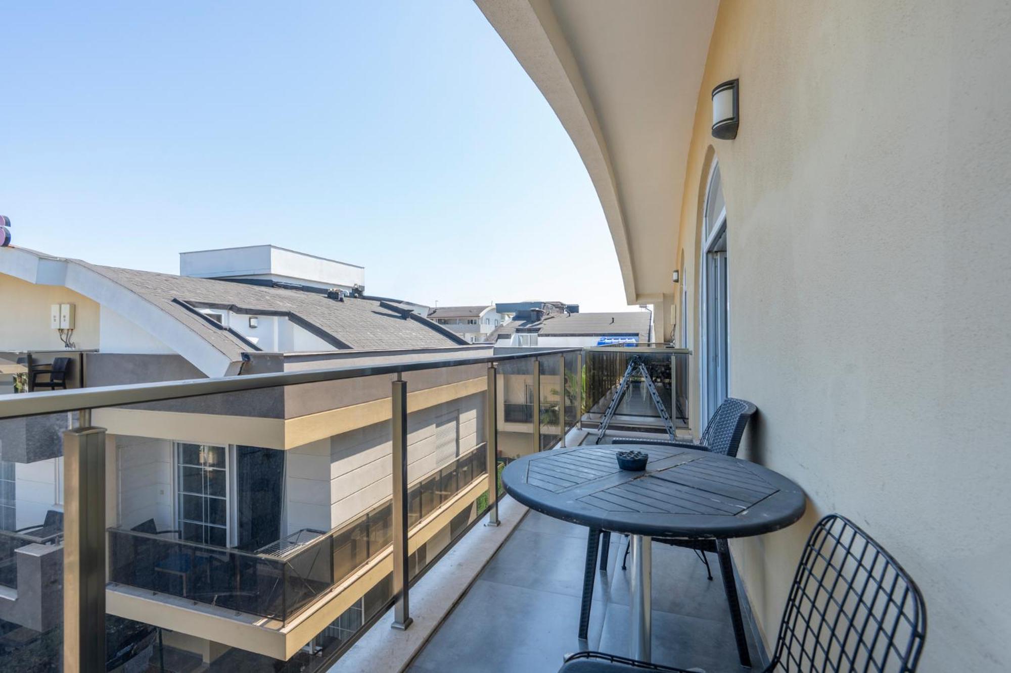 Lara Homes Apart-hotel