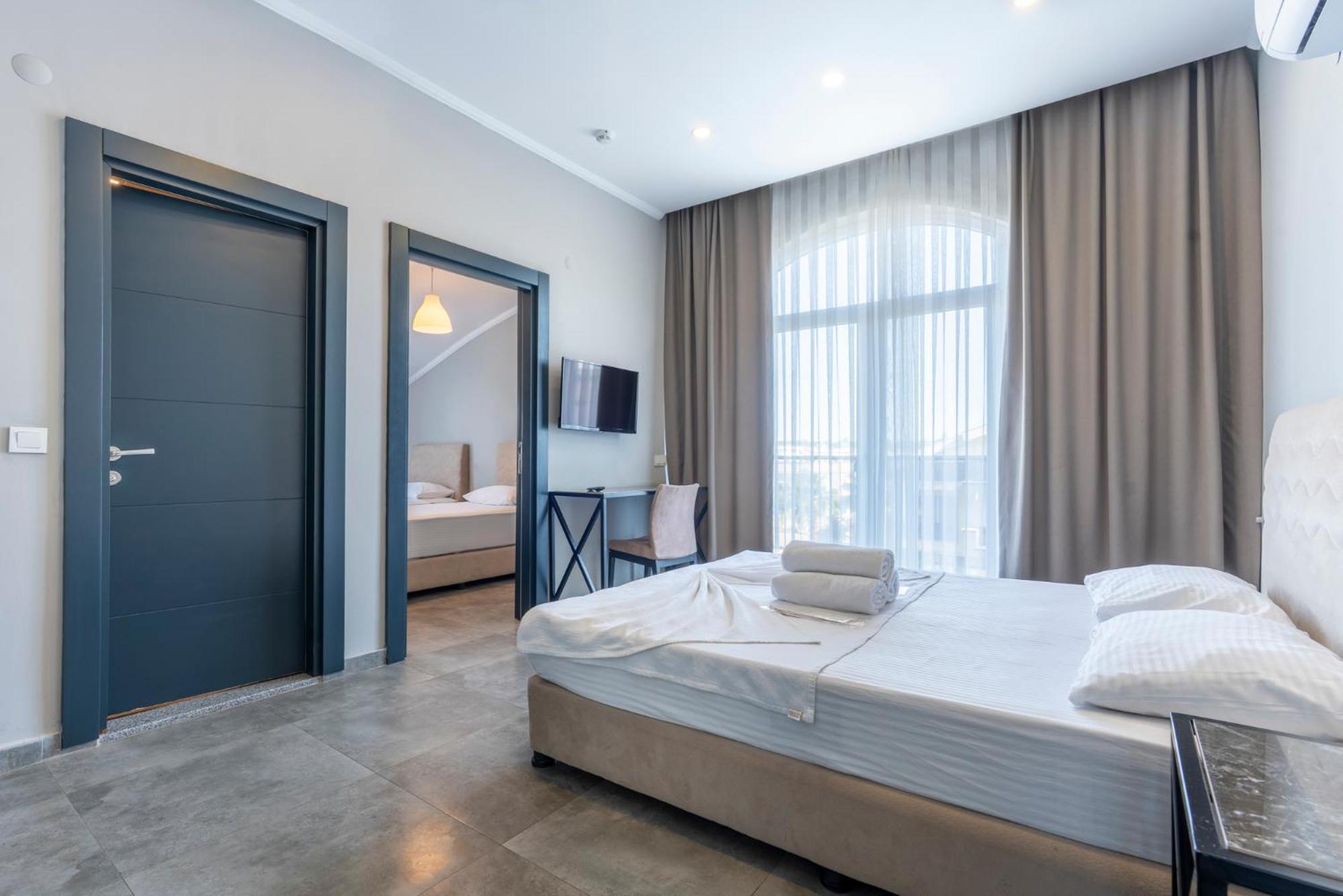 Apart-hotel Lara Homes