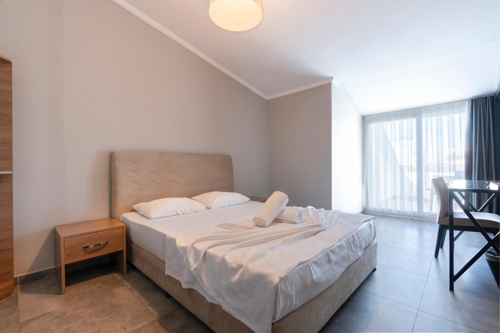 Apart-hotel Lara Homes