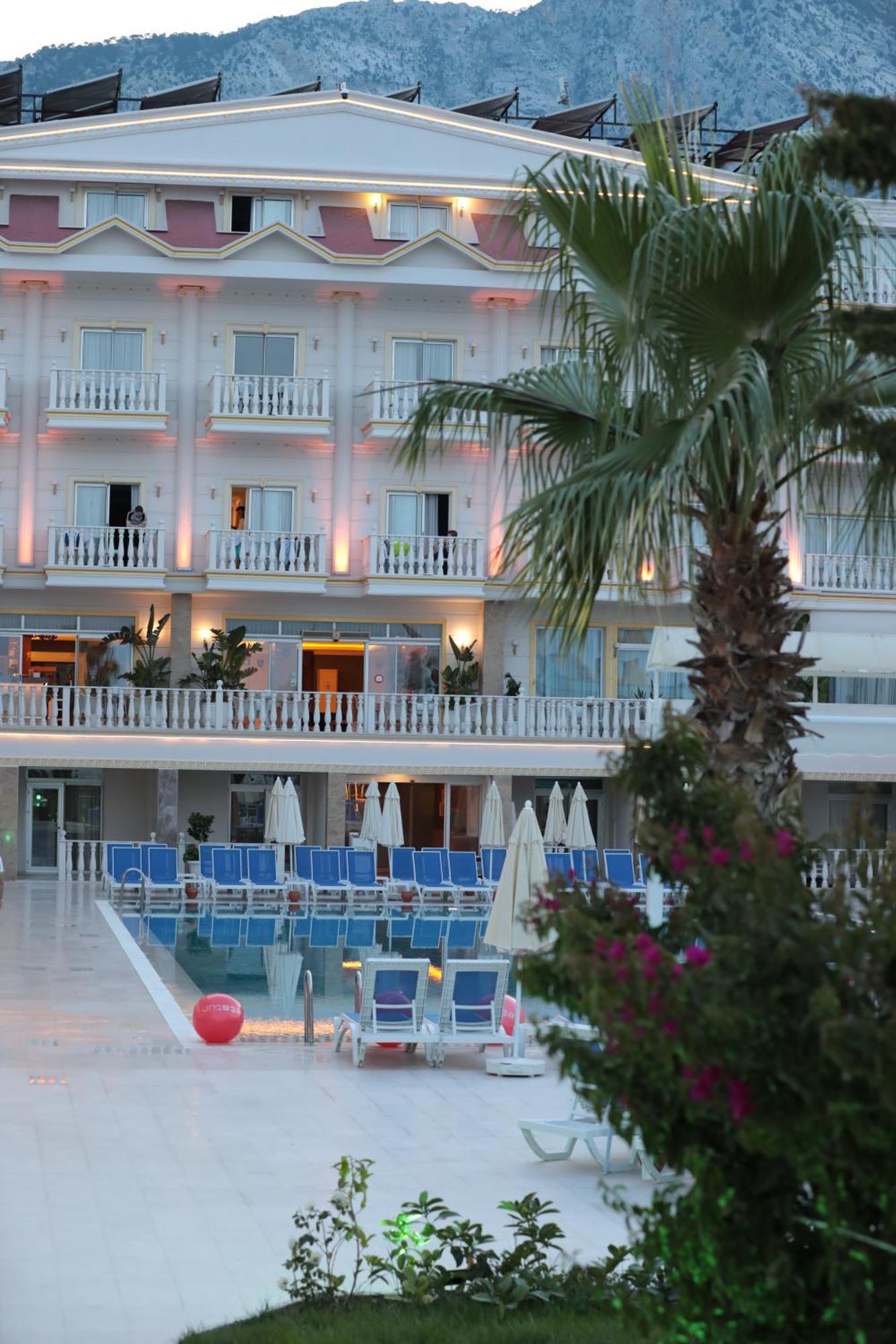 Sl La Perla Kemer