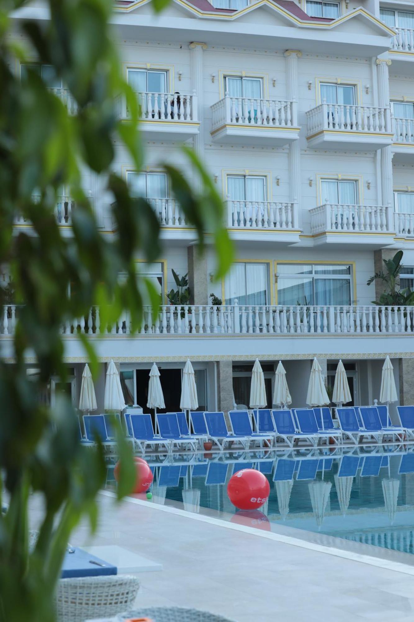 Sl La Perla Kemer * Antalya