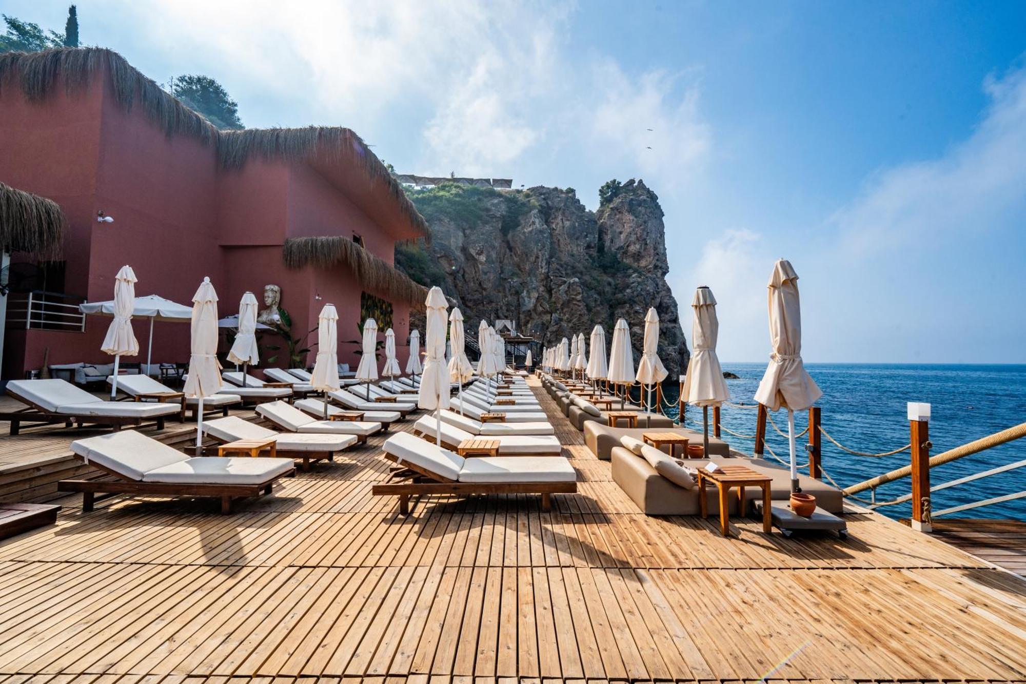 Hotel La Boutique & (adults Only) 4*