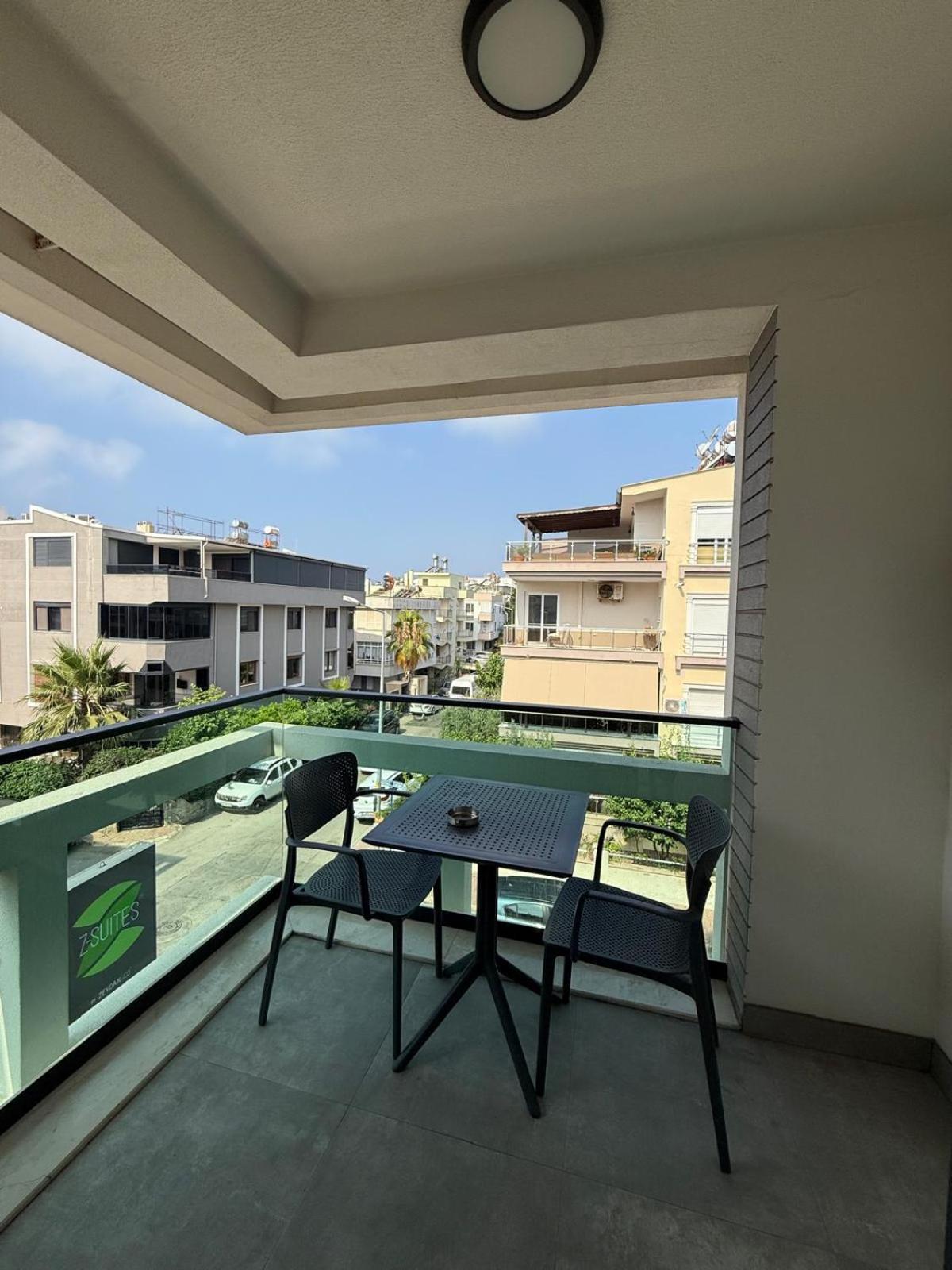 Z-suites * Antalya