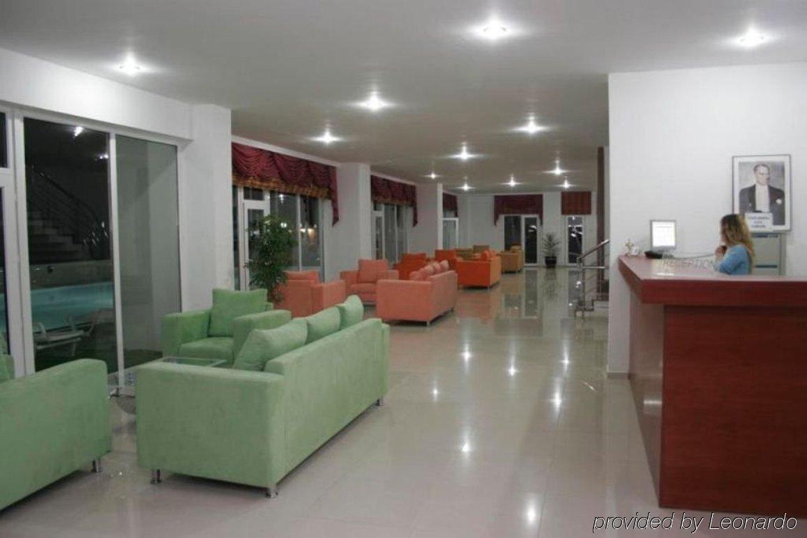 Otel Kristal 3*