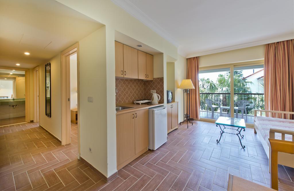 Apart-hotel Kentia Apart 4*