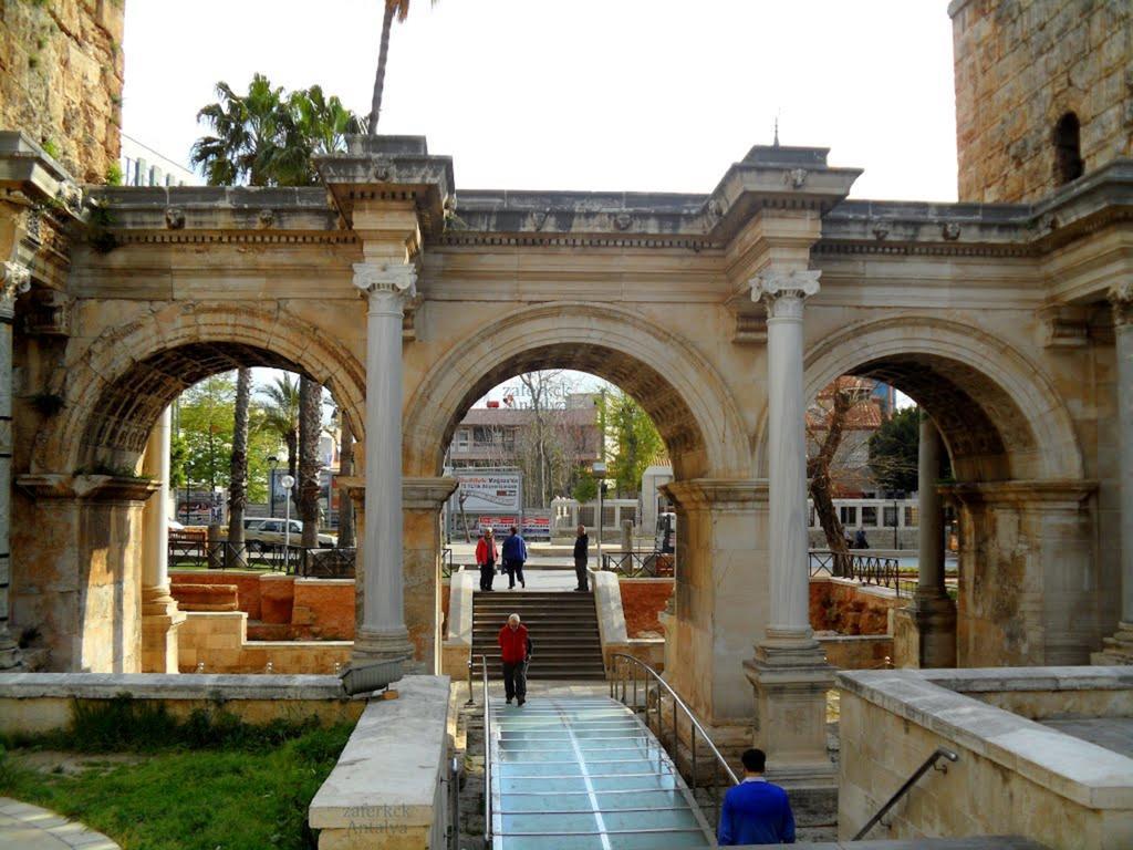 Lara Atalla Hotel