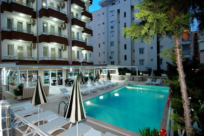 Otel Lara Diamond 3*