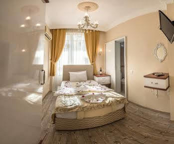 Ozmen Hotel Antalya