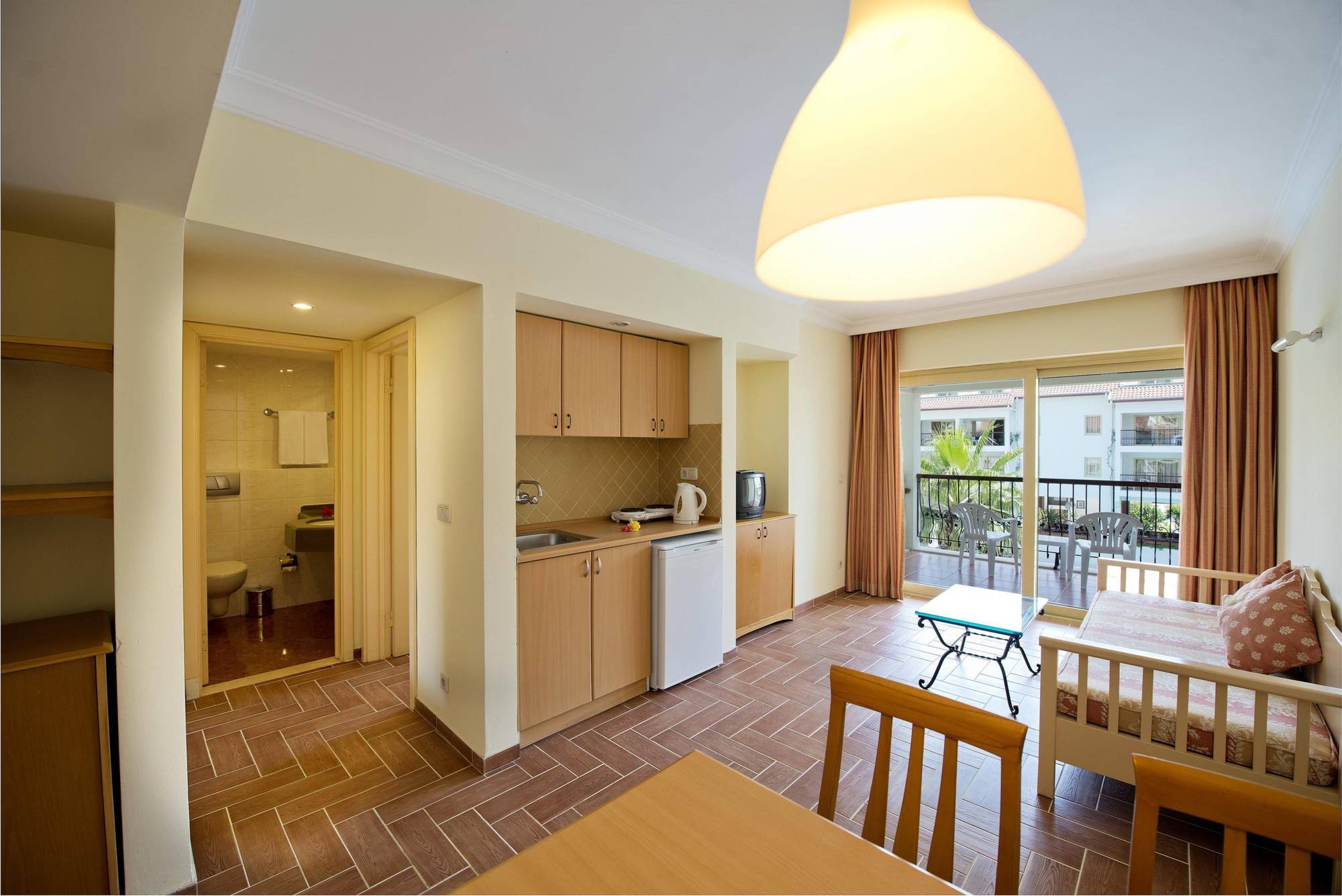 Kentia Apart Apart-hotel 4*