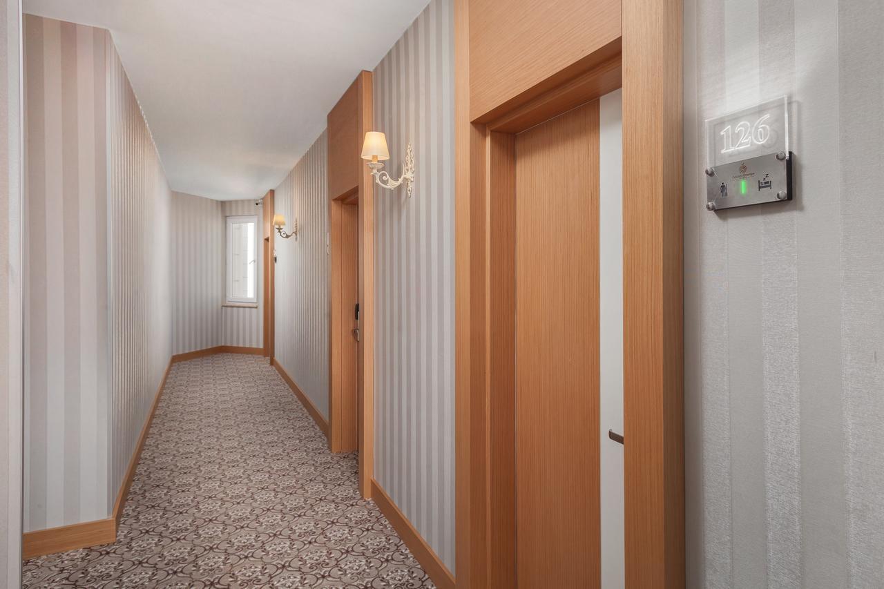 Golden Orange Otel