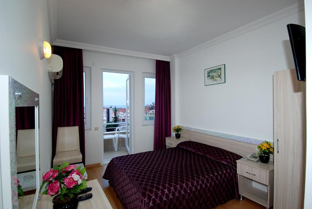 Lara Diamond Otel Antalya
