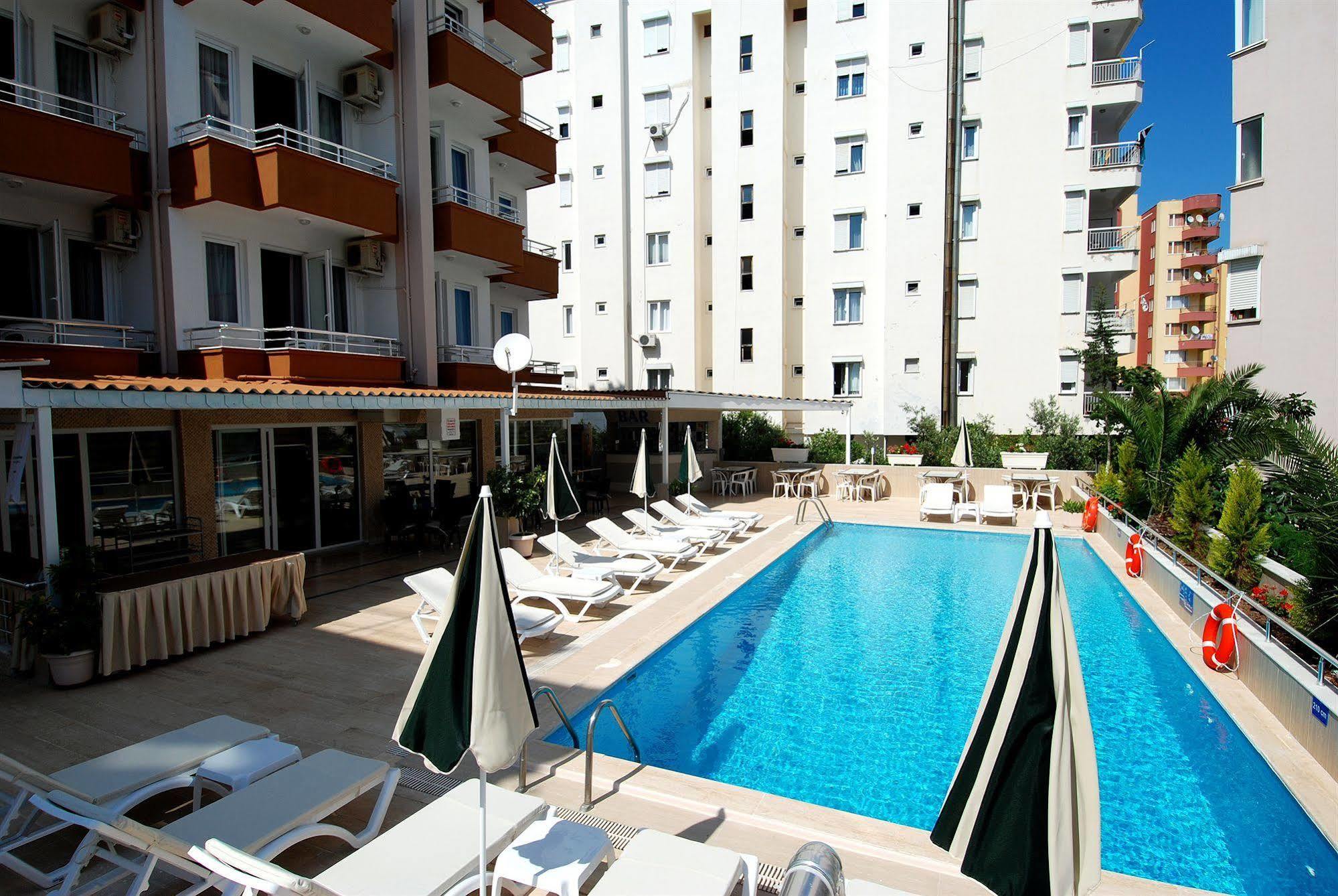 Otel Lara Diamond 3*