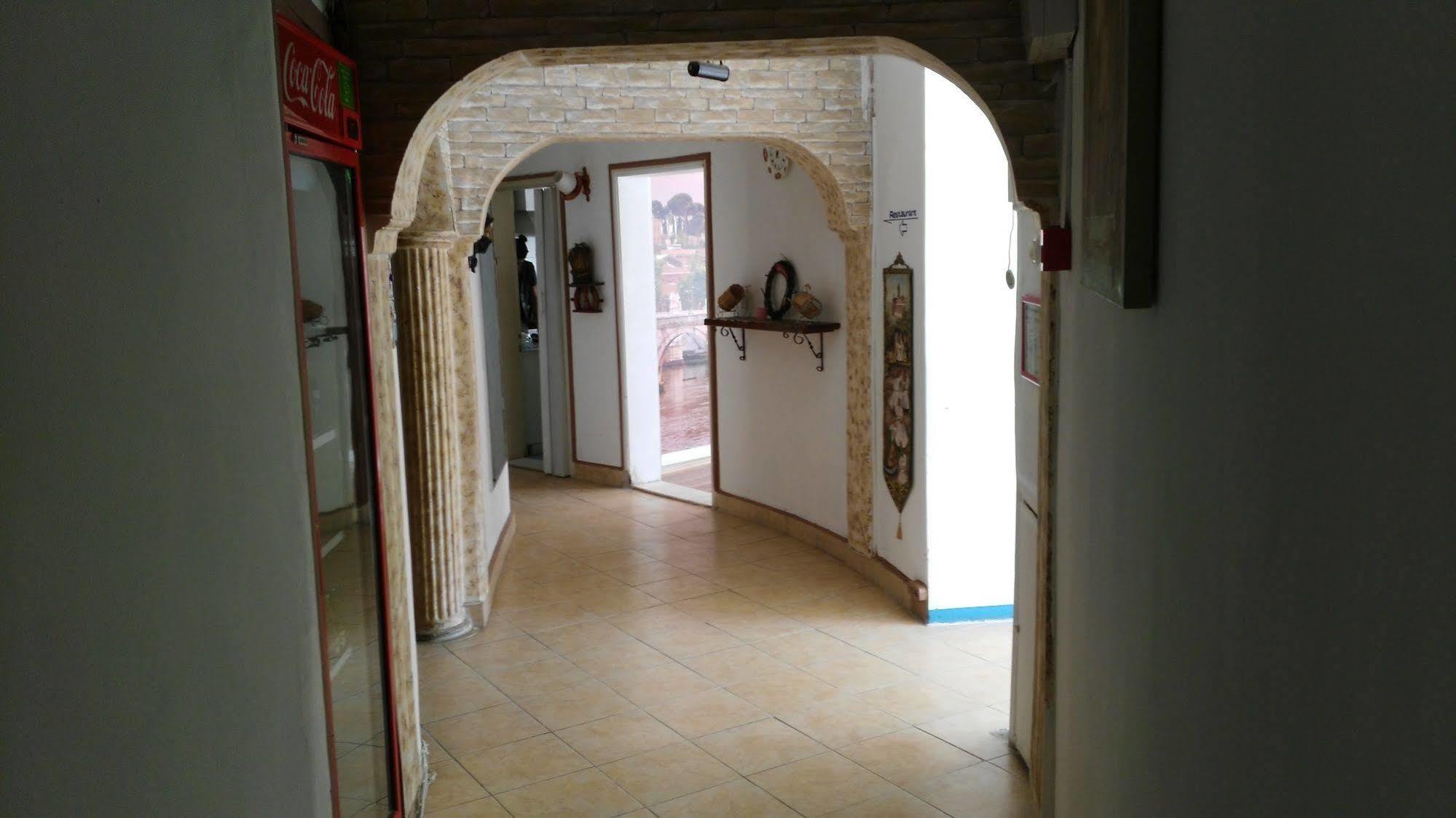 Atici Hotel Antália