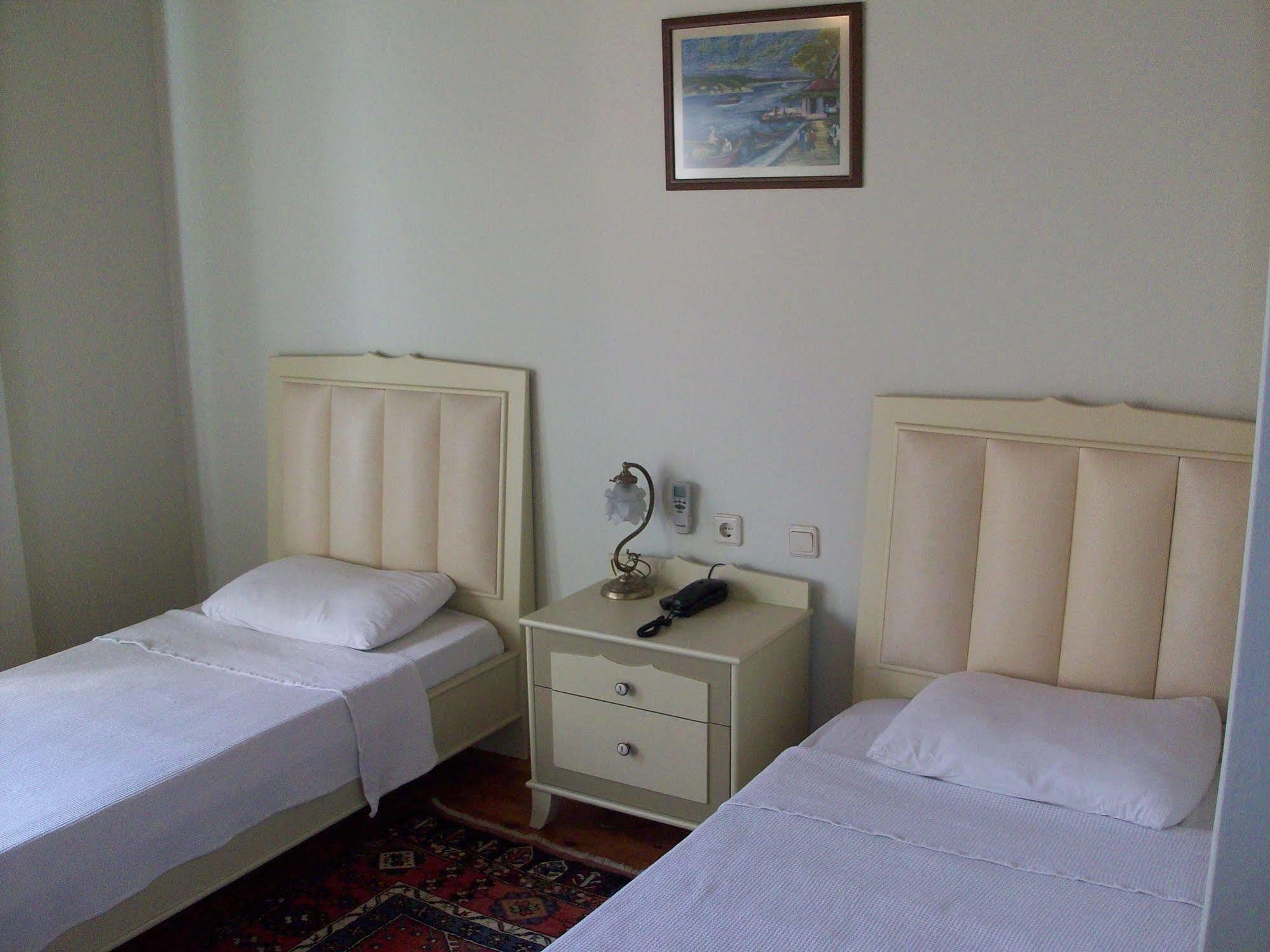 The Ninova Hotel 2*