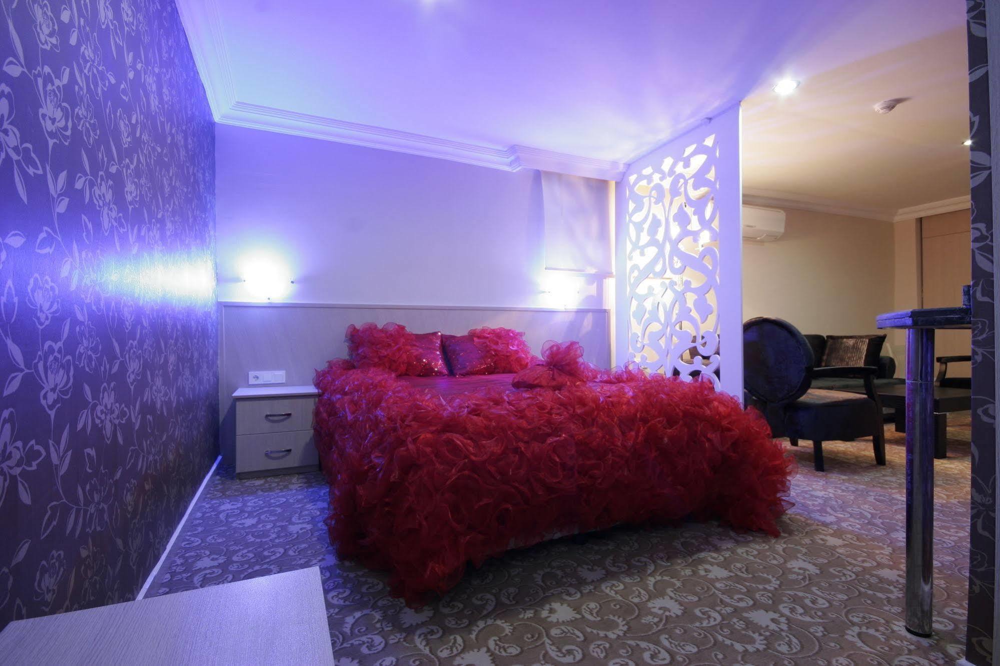 Berrak Su Hotel Antália