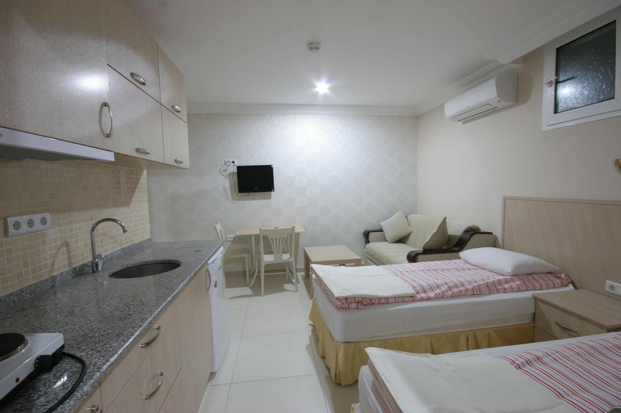 Berrak Su Hotel Antália