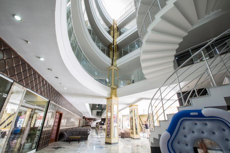 Hotel Armir 5*