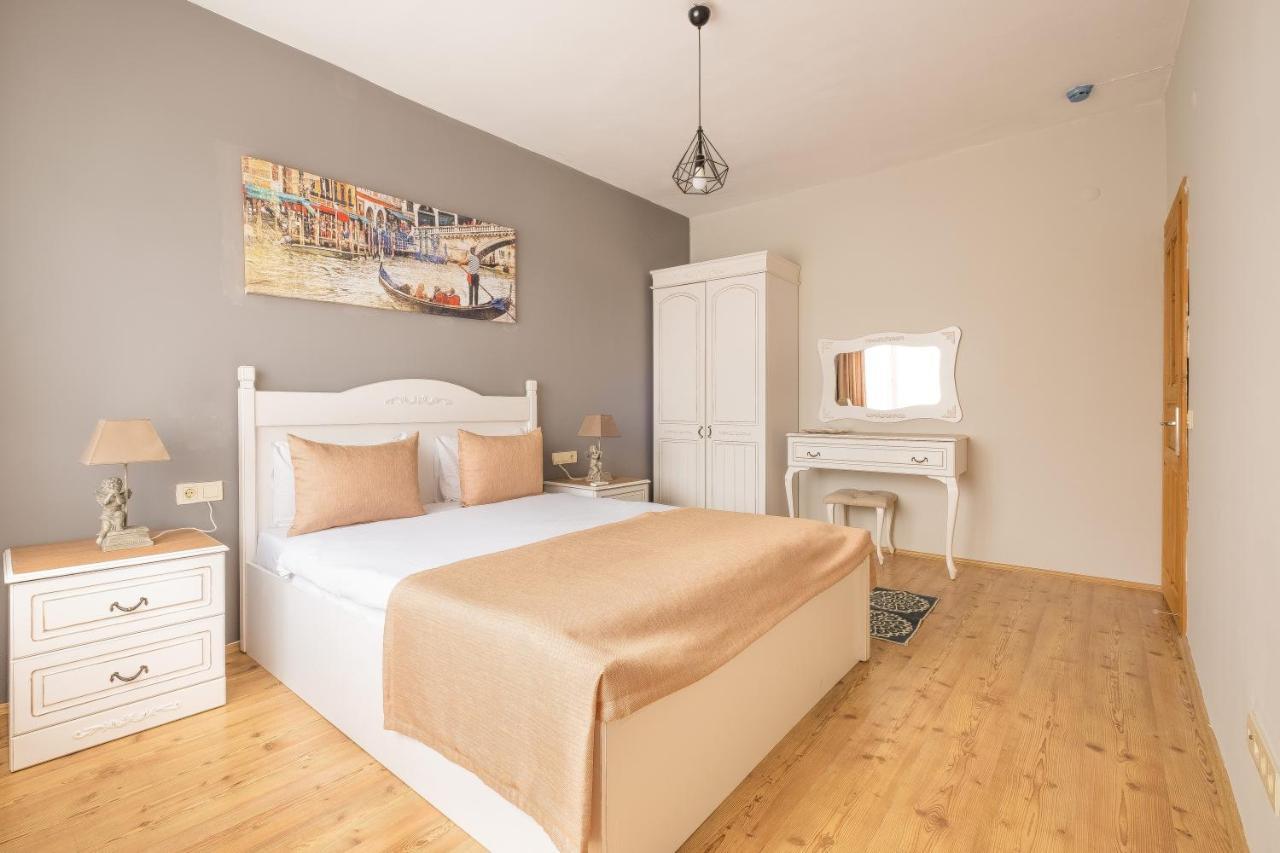 Old Town Deluxe Flats 3* Antália