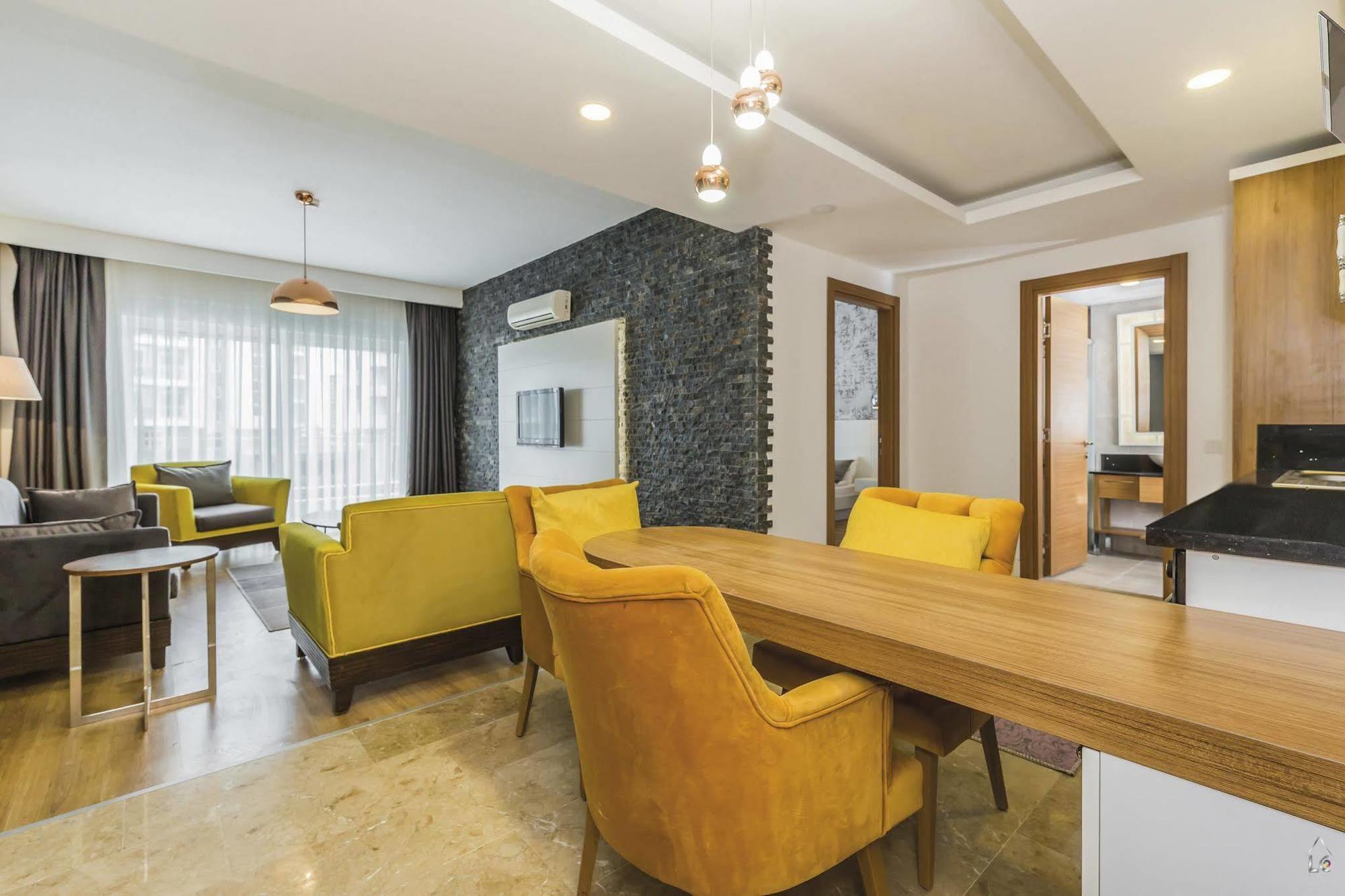 Greenwood Otel 5*