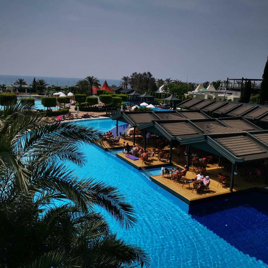 Limak Lara Deluxe & Resort Antália