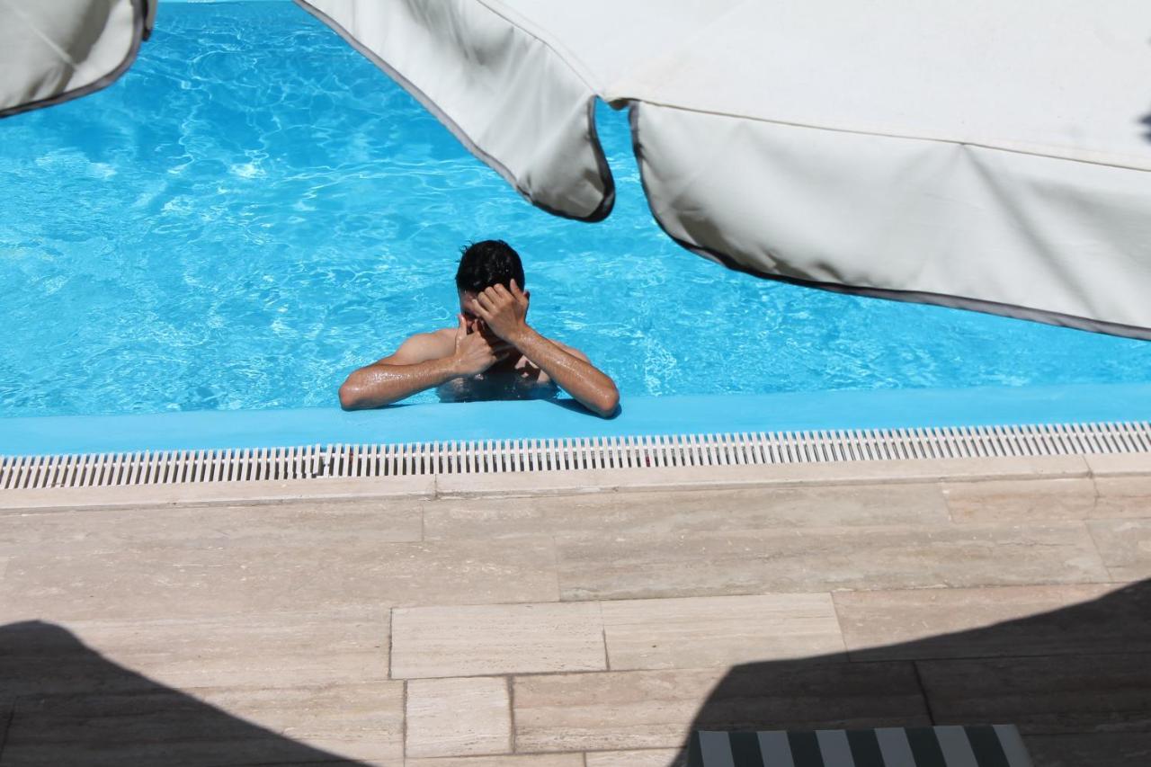 Hadrian Gate Hotel 3*