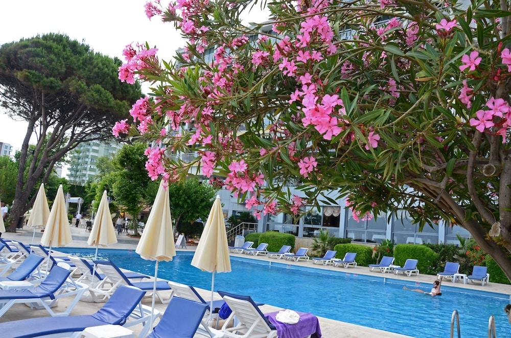 Lara Hotel Antália