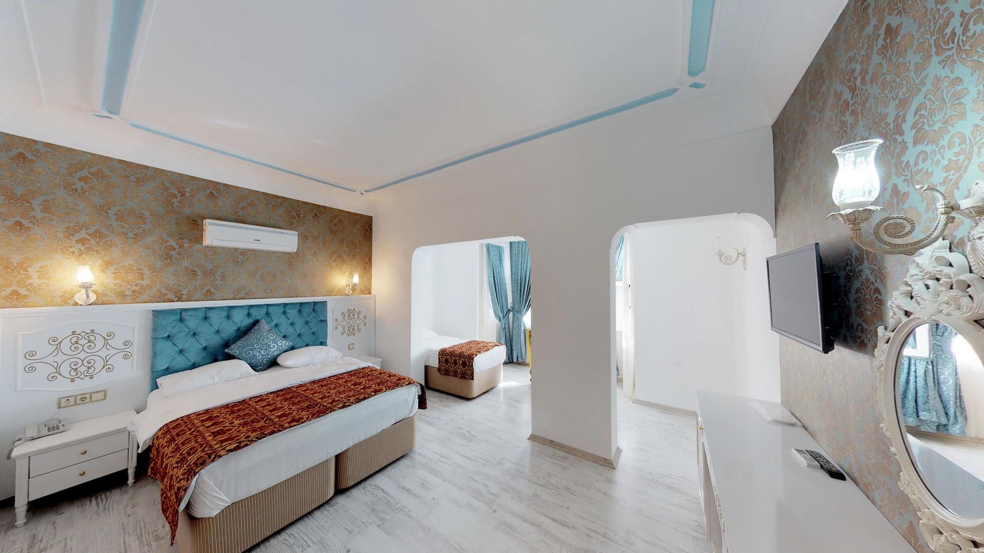 Urcu Hotel Antália