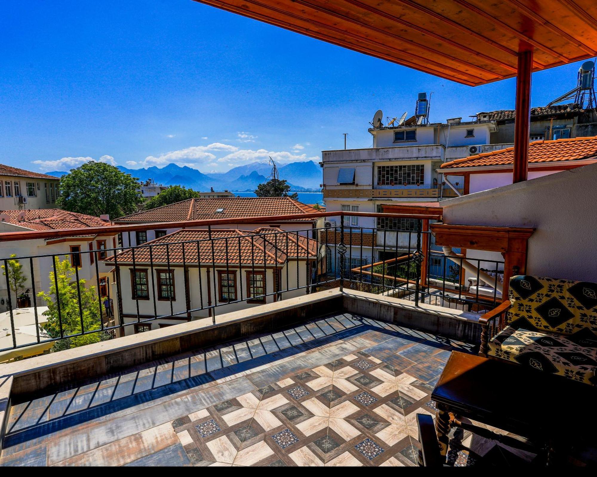Hotel Woo Town Antália